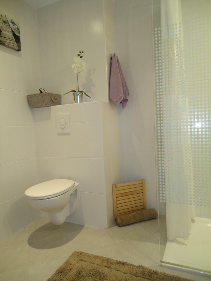 Flat Apartment Калви Екстериор снимка